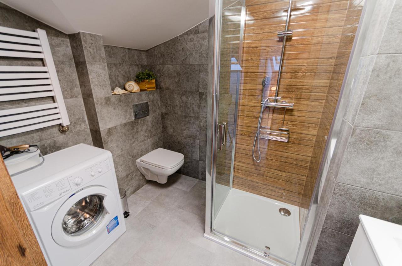 Bronowicka Premium Apartment - 52M2 With Private Parking Krakau Buitenkant foto