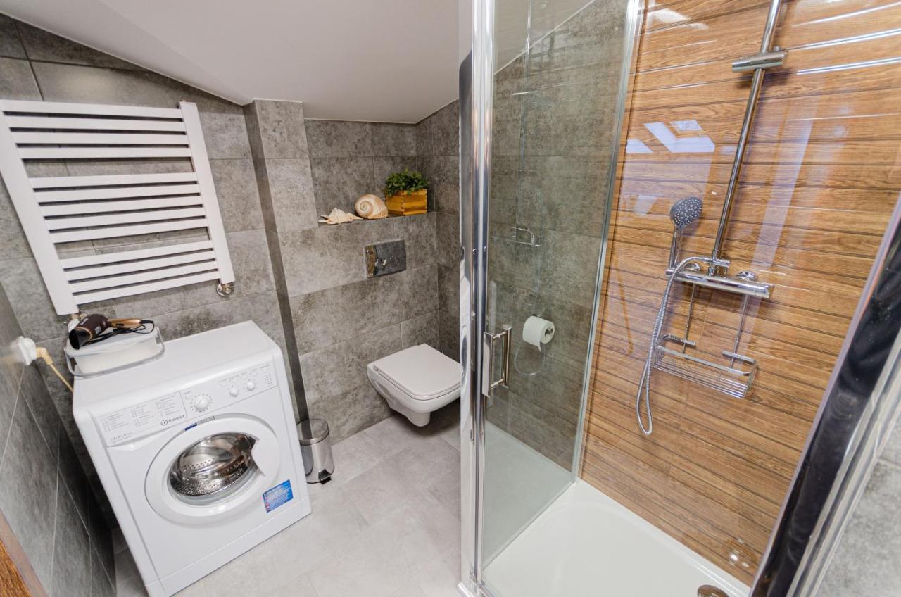 Bronowicka Premium Apartment - 52M2 With Private Parking Krakau Buitenkant foto