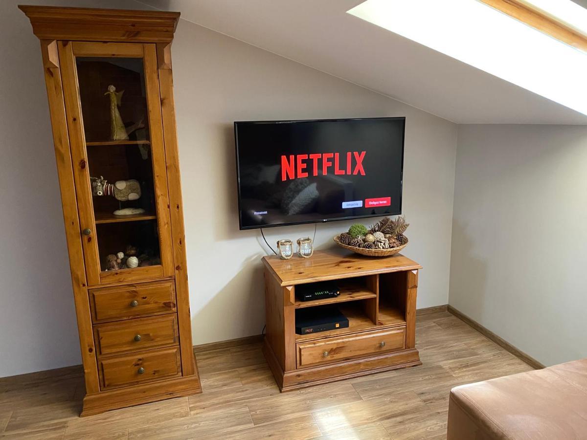 Bronowicka Premium Apartment - 52M2 With Private Parking Krakau Buitenkant foto